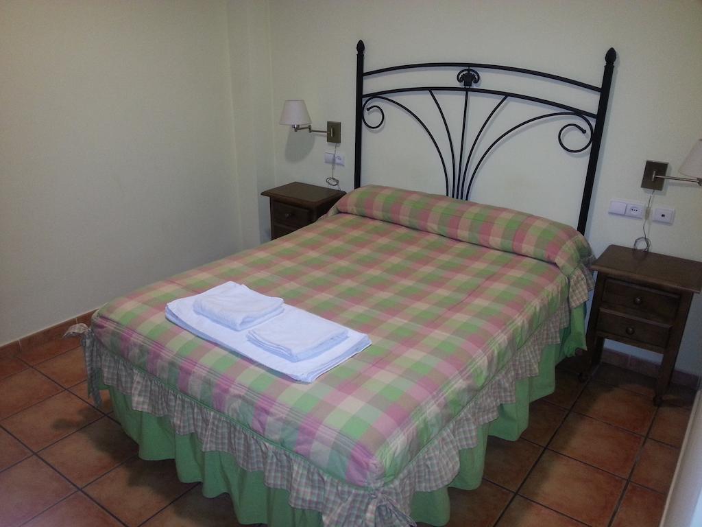 Hostal Las Tres Jotas Alcaracejos Pokój zdjęcie