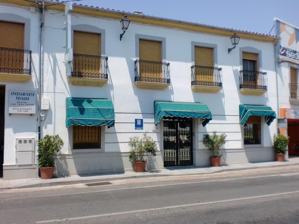 Hostal Las Tres Jotas Alcaracejos Zewnętrze zdjęcie