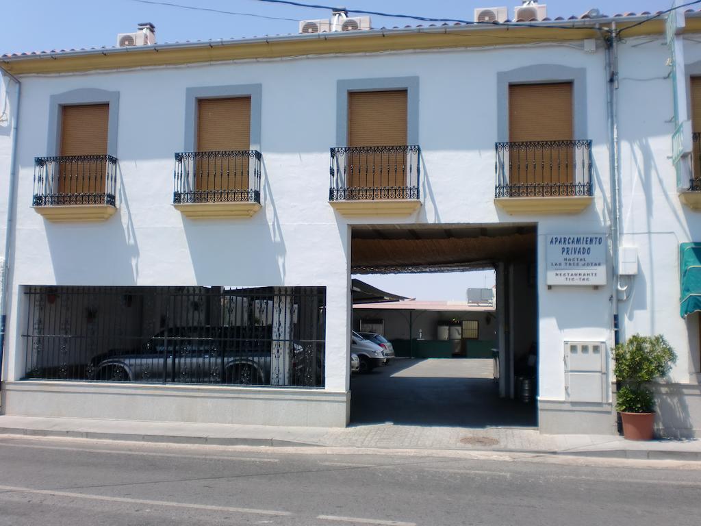 Hostal Las Tres Jotas Alcaracejos Zewnętrze zdjęcie
